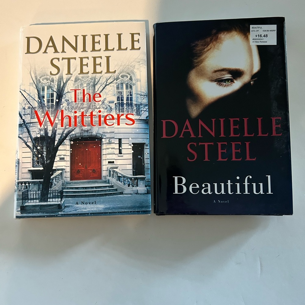 DANIELLE STEEL HARD BACK TWO BOOK BUNDLE - THE WHITTIERS & BEAUTIFUL